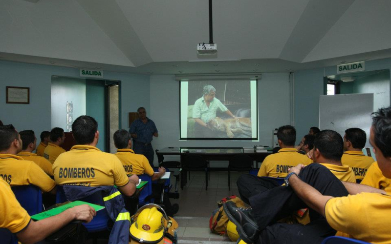 Talk to part of the Benemérito Fire Department of Costa Rica, Coronado